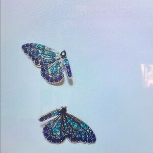 Blue and Purple Butterfly Brooch Set